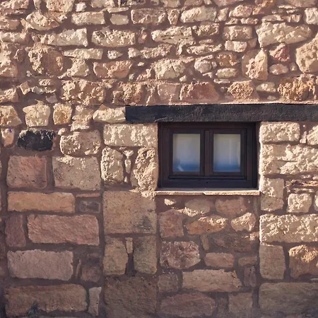 Hotell Restaurante Masia La Torre 2*