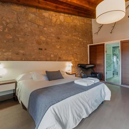 Hotel Restaurante Masia La Torre
