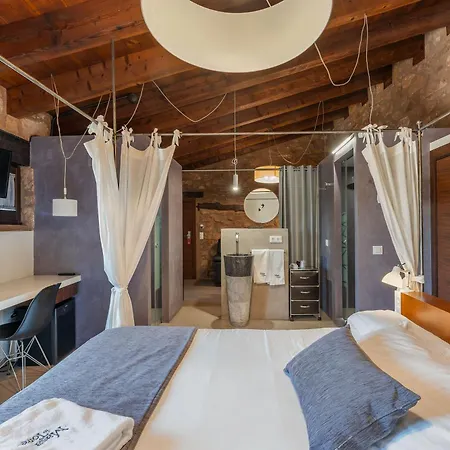 Hotel Restaurante Masia La Torre