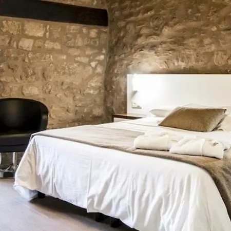 Hotel Restaurante Masia La Torre