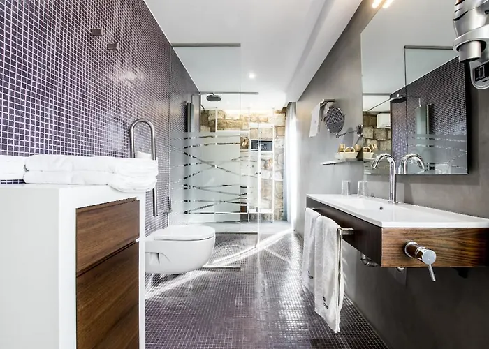 Restaurante Masia La Torre Hotel 2*