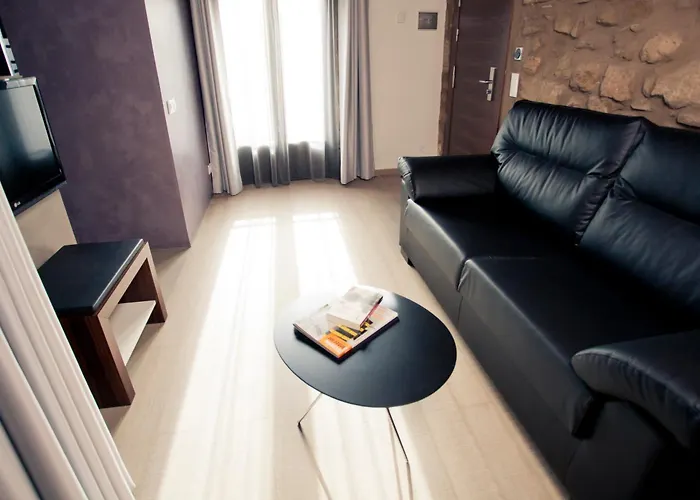 Hotel Restaurante Masia La Torre