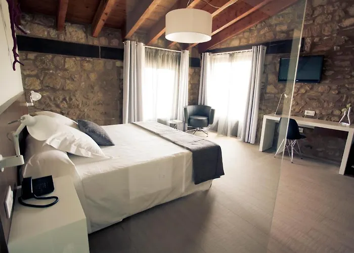 Restaurante Masia La Torre Hotell Mora de Rubielos