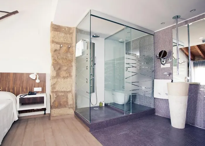 Hotel Restaurante Masia La Torre