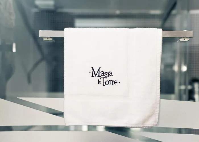 Restaurante Masia La Torre Hotell 2*