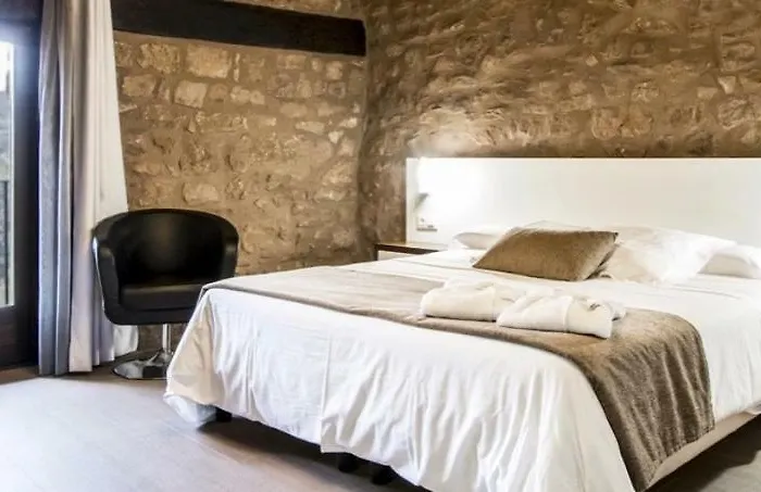 Hotel Restaurante Masia La Torre